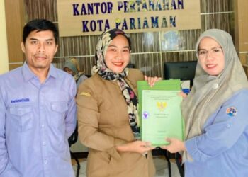 Desa Sikapak Timur Terima 14 Sertifikat Tanah Program PTSL BPN Kota Pariaman, Tahun 2024 Ditargetkan 1.000
