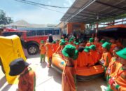 Edukasi Tanggap Bencana, Anak-Anak TK Dar El-Iman Diajak Keliling Markas BPBD Kota Padang