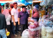 Caleg DPR RI H. M. Shadiq Pasadigoe Dengarkan Jeritan Pedagang Pasar Batusangkar