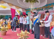 Dihadiri Bupati, MTsN 8 Tanah Datar Gelar Wisuda Tahfiz dan Gebyar Talenta