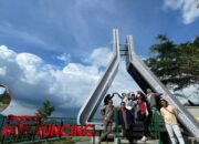 Kawasan Geopark Batu Runciang Diserbu Pengunjung