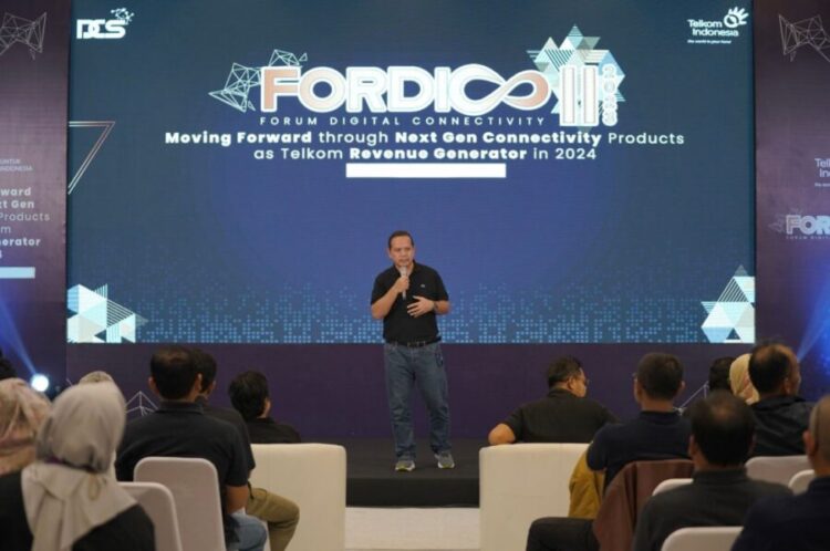 Executive General Manager Digital Connectivity Service Telkom Teuku Muda Nanta (tengah) dalam Forum Digital Connectivity (FORDICO) Telkom di Jakarta, beberapa waktu lalu IST