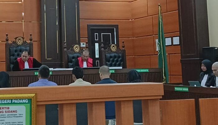 Meski Dituntut Lima hingga Enam Tahun, PH Terdakwa Kasus Korupsi Sapi, Dr. Suharizal Meyakini Dua Orang Kliennya bisa Diputus Bebas