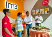 Indosat Resmikan Mini Gerai IM3 di Solok