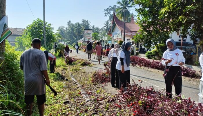 Luncurkan Program Saber, Wali Nagari Lareh Nan Panjang Libatkan Masyarakat Jaga Kebersihan Lingkungan