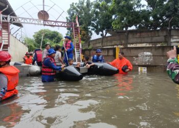 Banjir di Jakarta Genangi 38 Ruas Jalan