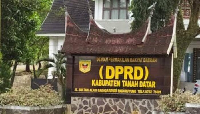 Ambruknya Rumah Makan dan Kedai di Batang Ombilin, DPRD Tanah Datar Angkat Bicara