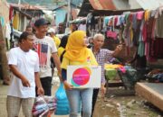 Indosat Salurkan Bantuan Bagi Warga Terdampak Banjir di Padang