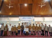 YBM PLN Sumbar Kembali Salurkan Ratusan Paket Sembako dan Santunan kepada mustahik