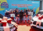 20 Tahun Jadi Pelanggan Setia Telkomsel, IRT Boyong Mobil Mewah BMW
