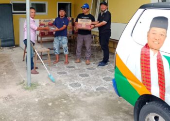 Bakal Calon Wali Kota Payakumbuh 2024-2029,  H.Almaisyar Dt.Bangso Dirajo Nan Kuniang Bantu Korban Bencana Pessel