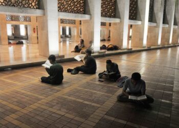 10 Hari Terakhir Puasa, Bagaimana Mendapatkan Malam Lailatul Qadar?