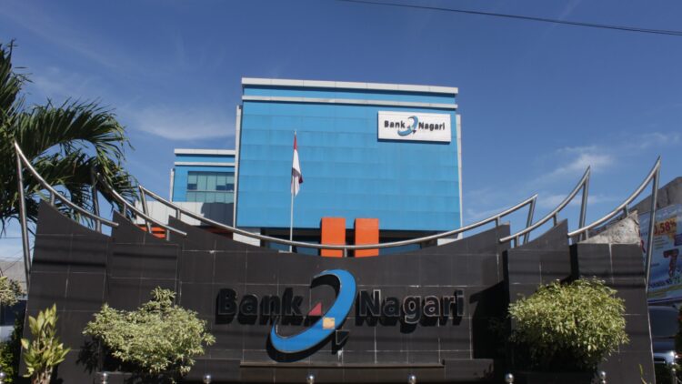 Kantor Bank Nagari Jl. Pemuda No.21 Padang. Bank Nagari kembali menghadirkan promo THR Ramadan dan Idulfitri 1445 H untuk ASN, pegawai, PPPK dan pensiunan. DOK AFRIANITA