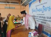 Keluarga Besar SMA Praja Taruna Sumbar Buka Puasa Bersama dengan Anak Panti Asuhan Darussalam Ulak Karang Padang