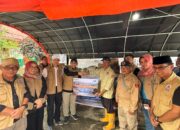 Banjir Lahar Dingin Bukik Batabuah, Pjs Dirut Bank Nagari Serahkan Bantuan Sembako