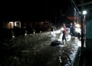 Luapan Air Selokan, Ruas Jalan Toboh Kampung Dalam Terendam Banjir