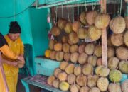 One Way System Diberlakukan, Pedagang Durian Kayu Tanam Mengeluh