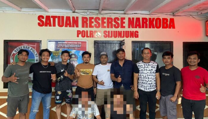 Dua Orang Terduga Pemakai dan Pengedar Narkotika Ditangkap di Sijunjung