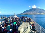 Erupsi Gunung Api Ruang, Evakuasi Warga Terus Dilakukan