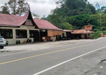 One Way Pedagang Buntung