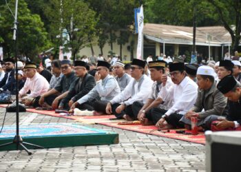 Salat Id PT Semen padang