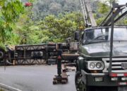 Bangkai Bus ALS di Malalak Dievakuasi ke Polresta Bukittinggi, Sopir Utama Belum Ditemukan