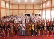 Peringati HAKIN 2024, KI Sumbar Kukuhkan 2.000 Duta KIP