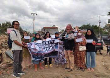 Keluarga Besar Agam Yogyakarta menyalurkan bantuan kemanusiaan bagi para korban terdampak bencana galodo di sejumlah lokasi di Kabupaten Agam.