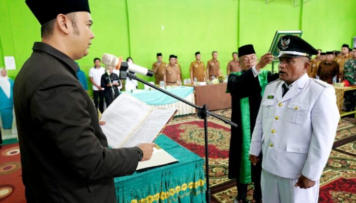 Bupati Benny Dwifa Lantik Wali Nagari Pematang Panjang