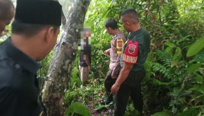 Pria Asal Padang Pariaman Ditemukan Tewas Gantung Diri di Pohon Nangka
