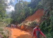 Longsor Landa Tiga Jorong di Palembayan, Akses Jalan Terputus