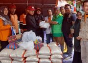 Baznas Bukittinggi Serahkan Bantuan Senilai Rp25 Juta kepada Korban Banjir di Agam dan Tanah Datar