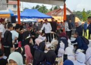 Presiden RI Joko Widodo Serahkan Bantuan dan Berdialog dengan Korban Banjir Lahar Dingin