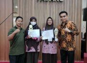 Membanggakan, Dua Siswi MAN 1 Pesisir Selatan Raih Juara di UIN Imam Bonjol. 