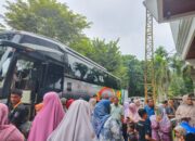 Bupati Tanah Datar Kembali Lepas 36 CJH Tambahan 2024