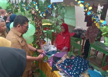 Pemkab Solsel mengapresiasi SDIT Marhamah Solsel atas kontribusi selama 13 tahun turut membangun dan meningkatkan SDM.