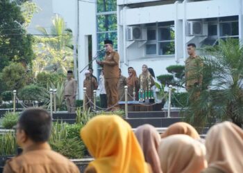 Masa Tanggap Darurat Berakhir, Bupati Eka Putra Pimpin Apel dan Ini Pesannya