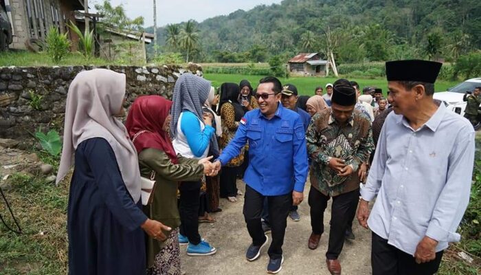 Setelah 25 Tahun, Akhirnya Jorong Kampung Baru Tanah Datar Punya Bidan Desa