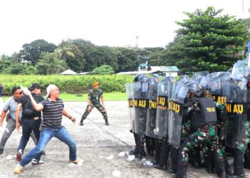 Tingkatkan Kemampuan Pertahanan Dalam Penanggulangan Gangguan Keamanan, Lanud SUT Gelar Latihan Penanggulangan Huru Hara