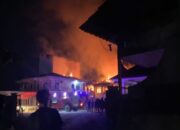 Rumah Wakil Ketua DPRD Dharmasraya Dilalap Si Jago Merah