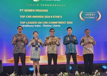 Semen Padang Raih Penghargaan Tertinggi TOP CSR Awards 2024