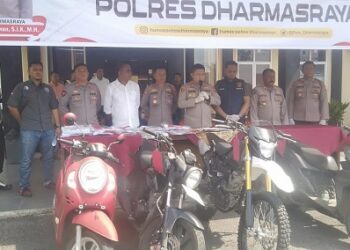 Polres Dharmasraya melaporkan sejumlah pengungkapan kasus tindakan pidana narkoba selama operasi antik Singgalang 2024