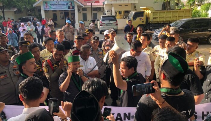 Dugaan Korupsi Pembangunan Gedung DPRD Padang, Kader HMI se-Kota Padang Minta Kadis PUPR Dicopot
