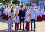 SDN 08 Tarok Dipo Sambut Siswa Baru