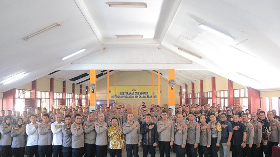 Polda Sumbar mengadakan pelatihan pengawalan VIP (Walpri) bakal calon kepala daerah yang akan berlaga pada  Pilkada Sumbar