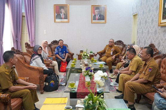 Pemerintah Kota Padang mendapatkan DAK Rp10 miliar dari Perpustakaan Nasional. Anggaran tersebut, nantinya untuk membangun perpustakaan