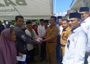 Dinsos P3A dan Baznas Padang Pariaman Bantu Korban Bencana Alam