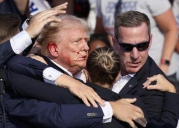 Donald Trump Ditembak Saat Kampanye di Pennyslvania