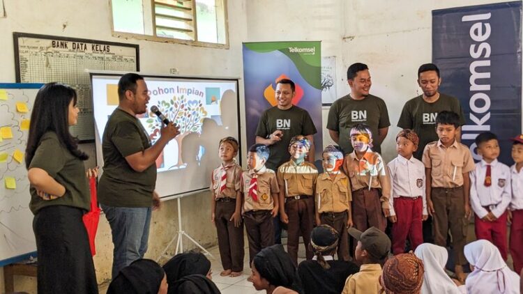 Telkomsel Gelar Baktiku Negeriku