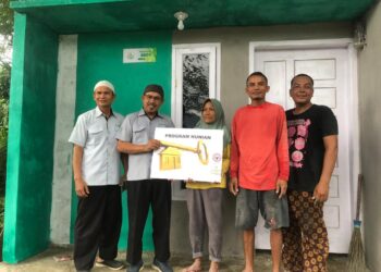 28 Tahun Tinggal di Rumah Tak Layak, UPZ Baznas PT Semen Padang Bangun Rumah untuk Silvia